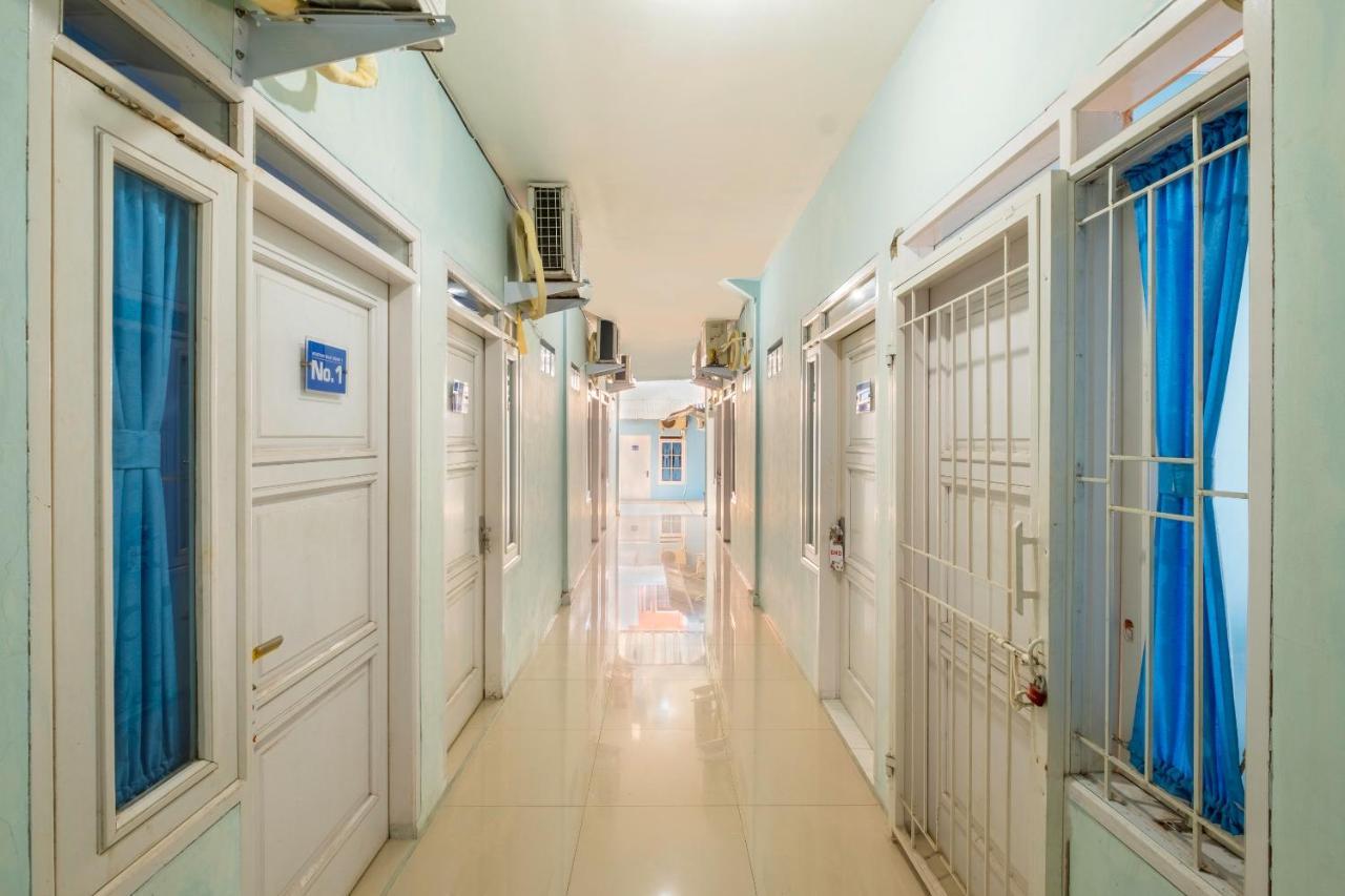 Reddoorz Syariah At Jl Pangeran Hidayatullah Cianjur Exterior foto