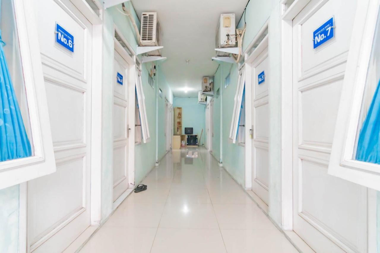 Reddoorz Syariah At Jl Pangeran Hidayatullah Cianjur Exterior foto